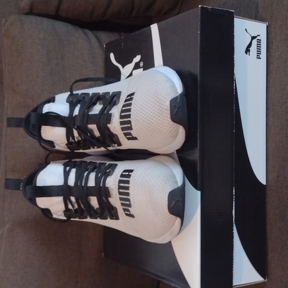 Puma  shoes slightly used men - Picture 2 of 6